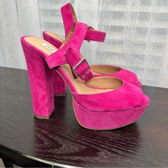 Steve Madden Jillyy Fuchsia Suede Heels. Size 9.5 - Picture 4 of 9